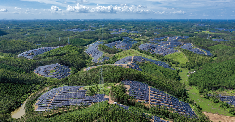 廣西欽州300兆瓦光伏電站項(xiàng)目總承包工程